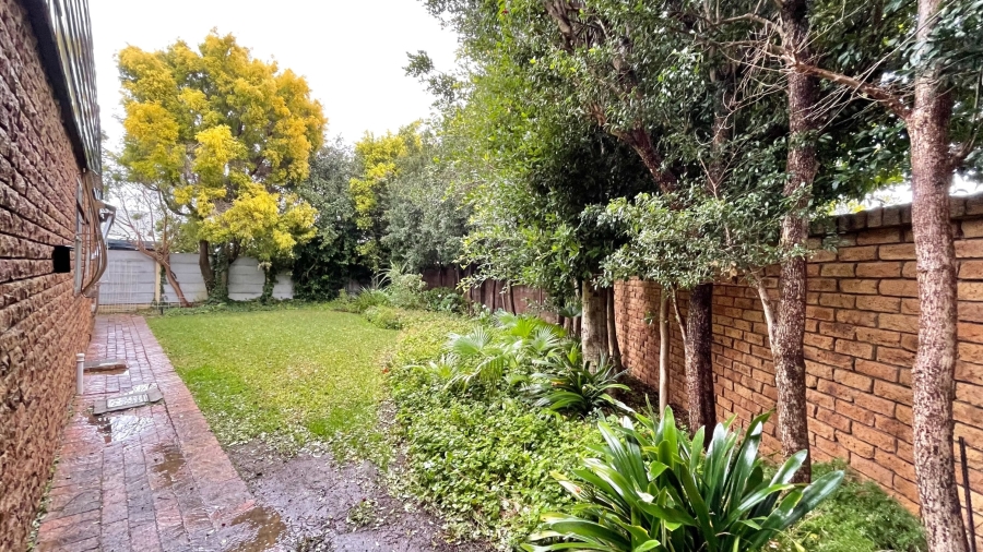 3 Bedroom Property for Sale in Martinville Western Cape